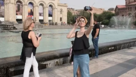 Նախորդ տարվա համեմատ 3 անգամ շատ զբոսաշրջիկ է եկել ՀՀ․ Քերոբյանը թվեր ներկայացրեց