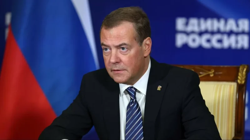 Քանի մարդ է ընդունվել ՌԴ զինված ուժերի շարքեր վերջին 6 ամսում․ Մեդվեդև