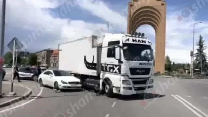 Պատգամավոր Կարեն Սարուխանյանը վթարի է ենթարկվել