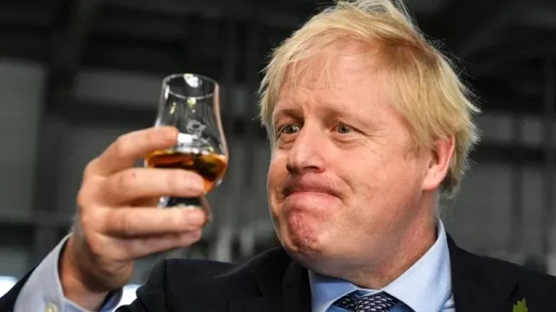 Բրիտանիայի խորհրդարանը հավանություն է տվել զեկույցին, որը դատապարտում է Ջոնսոնին քովիդի երեկույթների համար