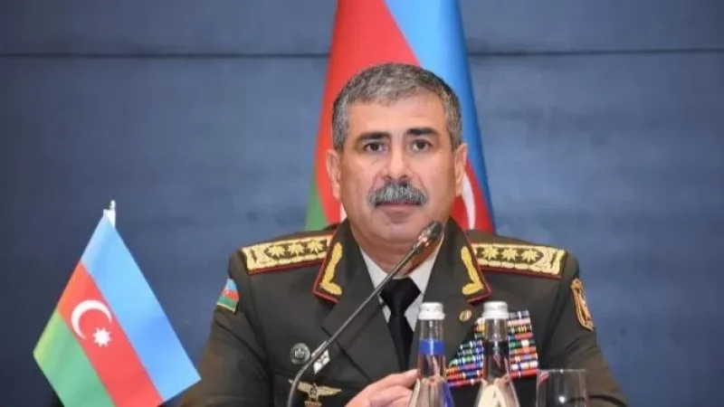 Ադրբեջանի ՊՆ նախարարը սպառնացել է  Արցախի բանակին, արցախահայությանը