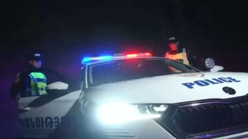 8 տղամարդ և 46-ամյա մի կին հայհոյել, հարվածել են պարեկներին. 3 անձի մեղադրանք է առաջադրվել