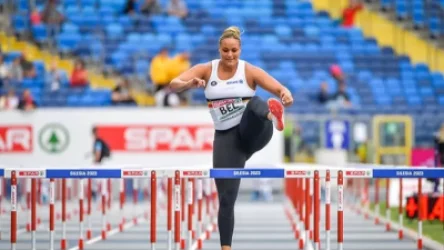 ՏԵՍԱՆՅՈՒԹ․ Գնդանետորդ կինը մասնակցել է 100 մետրանոց մրցավազքին՝ վիրավոր վազորդի փոխարեն