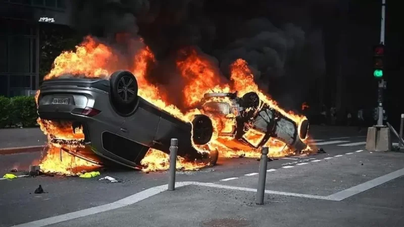 Ֆրանսիայում կարող է արտակարգ դրություն հայտարարվել