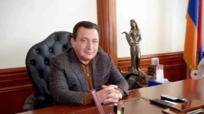 Դավիթ Գալստյանն առաջարկել է ՊՆ-ին վերադարձնել մատակարարված հրթիռների գումարը. «Անորակ հրթիռներ»-ի գործով նոր մանրամասներ