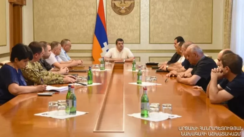 Ռազմաքաղաքական և հումանիտար իրավիճակը՝ Արցախում․ Արայիկ Հարությունյանը հրավիրել է խորհրդակցություն