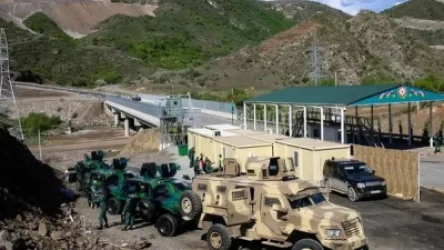 «Կոչ ենք անում Ադրբեջանին ապաշրջափակել Լաչինի միջանցքը». Զախարովա