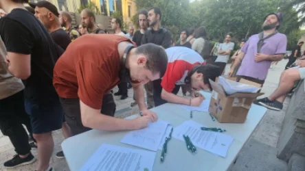 ՏԵՍԱՆՅՈՒԹ․ Թբիլիսիում պահանջում են վերացնել պարտադիր զինծառայությունը