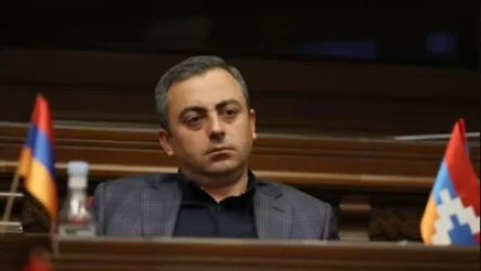 Դատարանը մերժել է Իշխան Սաղաթելյանի դեմ Երևանի քաղաքապետի հայցերը