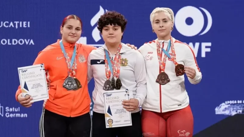 Էմմա Պողոսյանը՝ Եվրոպայի պատանեկան առաջնության կրկնակի հաղթող. ծանրամարտի ԵԱ