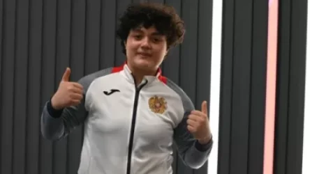 Պատանի ծանրամարտիկ Էմմա Պողոսյանի ռեկորդը՝ Եվրոպայի պատանեկան առաջնության ժամանակ