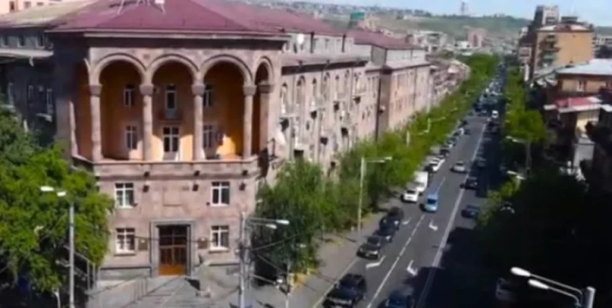 Բրյուսովի անվան պետական համալսարանը՝ նոր սկանդալի կենտրոնում. ուսանողների քաշքշուկից մինչև ձերբակալություն. «Ժողովուրդ»