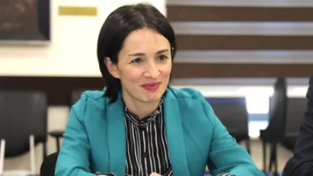 ԿԳՄՍ նախարարությունը կիրառում է Արցախի Հանրապետությո՞ւն, թե՞ Լեռնային Ղարաբաղ տերմինը․ լրագրողը՝ Անդրեասյանին