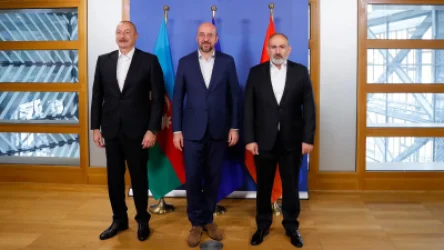 Երկաթուղու կառուցումը պետք է սկսվի հիմա. Շառլ Միշելը՝ Ալիևի և Փաշինյանի հանդիպման մասին