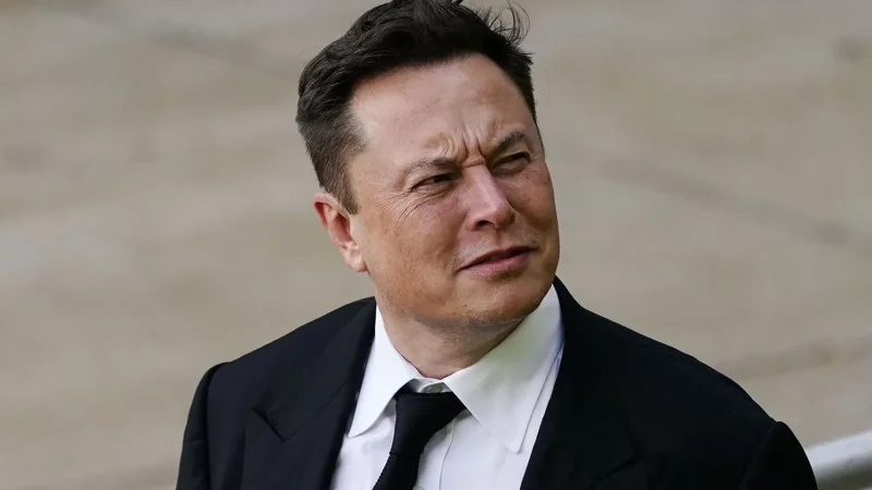 Իլոն Մասկը դատապարտել է ամերիկյան կասետային ռազմամթերքի մատակարարումն Ուկրաինա