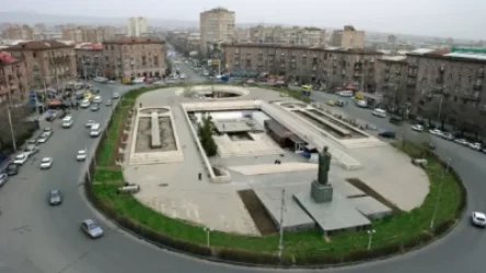 Գարեգին Նժդեհ փողոցում կառանձնացվեն ավտոբուսային գծերը