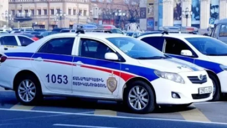 Ոստիկանության 3 տեսուչներ արձանագրություններ չկազմելու դիմաց 50 վարորդից կաշառք են ստացել