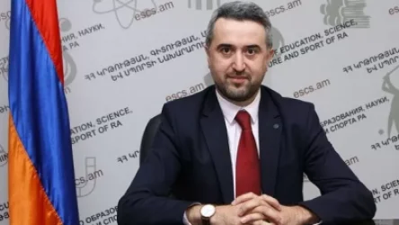 Արա Խզմալյանը Մատենադարանի նոր տնօրենն է