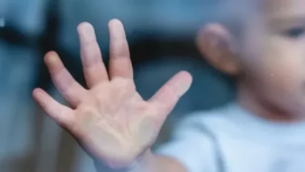 Հաջողվել է փրկել 4-րդ հարկի պատուհանից ընկած 3-ամյա երեխայի կյանքը