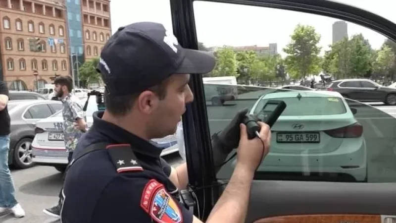 «Մգացված ապակիների համար նշանակված 25․000 դրամ տուգանքի որոշումը վերացվել է»․ փաստաբան