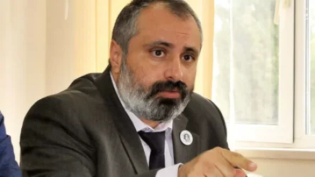 Ովքեր ակտիվ կամ պասիվ ձևով մեխեր են խփում Արցախի մարմնին, մեխեր են խփում իրենց հոգու և ապագայի մեջ․ Բաբայան