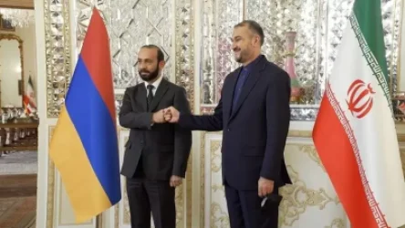 ՏԵՍԱՆՅՈՒԹ․ Թեհրանում մեկնարկել է Հայաստանի և Իրանի ԱԳ նախարարների հանդիպումը