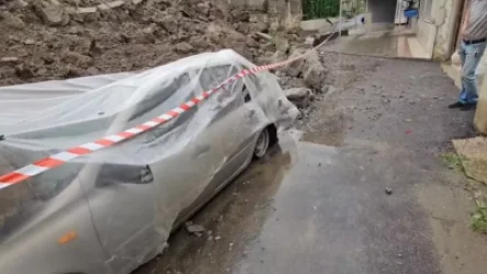 ՏԵՍԱՆՅՈՒԹ. Պատը փլուզվել է կայանված մեքենաների վրա. ՌԴ