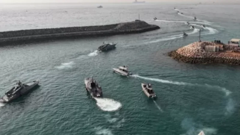 Իրանը ներկայացրել է հեռահար հրթիռներով հանդերձված նավեր