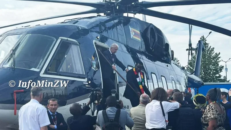 Վլադիմիր Պուտինը Զիմբաբվեի առաջնորդին նախագահական ուղղաթիռ է նվիրել