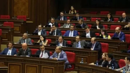 Պարզվում է՝ մինչև կորոնավիրուսի ֆոնդին գումար փոխանցելը ԱԺ պատգամավորները մի անգամ արդեն պարգևատրված են եղել. Aravot