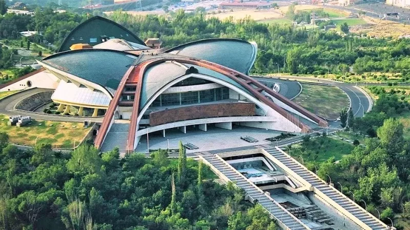 Ո՞վ է ընտրվել Կարեն Դեմիրճյանի անվան մարզահամերգային համալիրի տնօրենի պաշտոնում