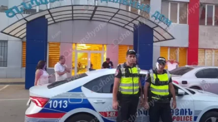 Տաքսու վարորդը մոտեցել է պարեկներին և ասել, որ իր ուղևորը հղի է. նրա մոտ ցավեր են առաջացել