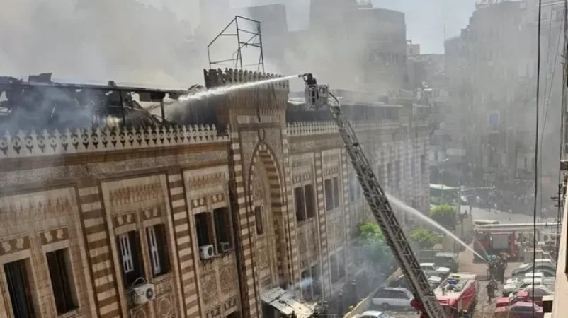 Photos: Historic Ministry Building Catches Fire in Central Cairo
