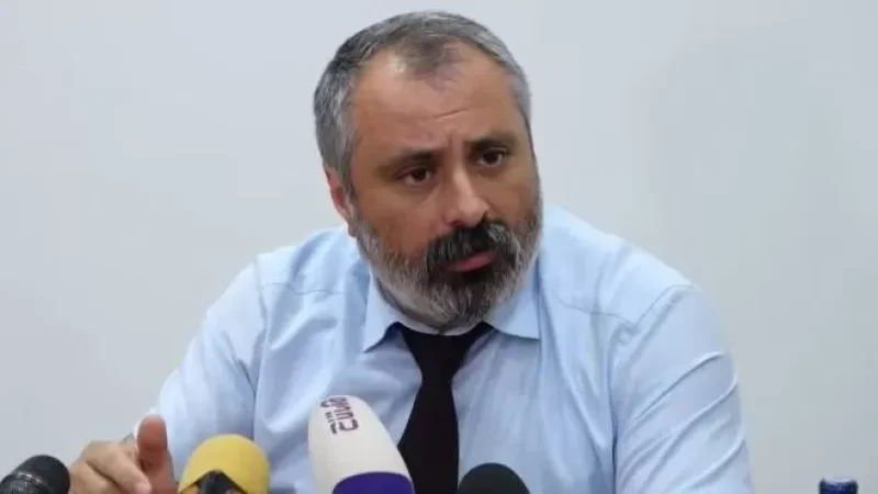 «Մարդկանց մի մասը թերսնված է, չեն կարողանում երկար սպասել հերթերում»․ Դավիթ Բաբայան