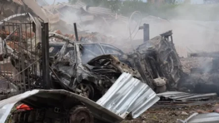 ՏԵՍԱՆՅՈՒԹ. Ավերված շենքեր և մոխրի վերածված մեքենաներ. նոր կադրեր` Սերգիև Պոսադի պայթյունի վայրից