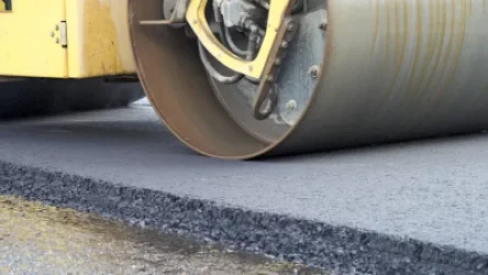 Ժամը 21։00-ից Մամիկոնյանց փողոցում չկայանել մեքենաները մայթեզրին․ Երևանի քաղաքապետարան