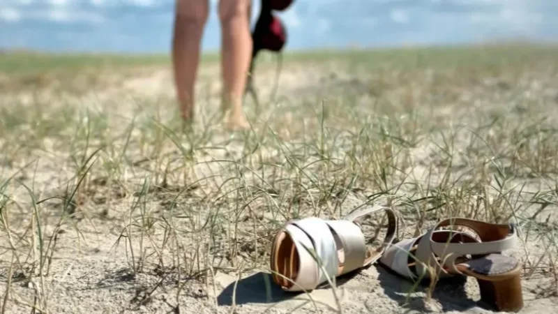 Եվրոպայում նուդիստները բողոքել են հագնված զբոսաշրջիկներից