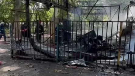 ՏԵՍԱՆՅՈՒԹ․ Հրդեհ՝ մանկական այգում, ատրակցիոններից մեկն ամբողջովին այրվել է