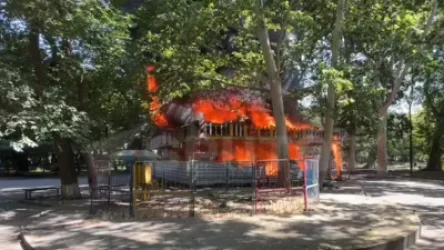 ՏԵՍԱՆՅՈՒԹ․ Նոր կադրեր՝ ինչպես է Երևանի Մանկական այգում այրվում կարուսելը