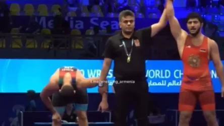 ՏԵՍԱՆՅՈՒԹ․ Ըմբշամարտիկ Կնյազ Իբոյանը հաղթեց ադրբեջանցի մրցակցին և դուրս եկավ քառորդ եզրափակիչ