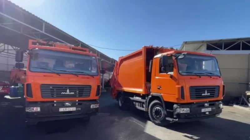 196 մլն դրամով 4 նոր, աղբատար մեքենա