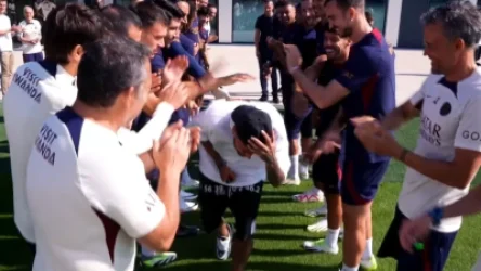 ՏԵՍԱՆՅՈՒԹ․ Ինչպես է Նեյմարը հրաժեշտ տալիս ՊՍԺ-ի ֆուտբոլիստներին