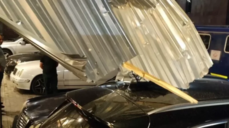 Photos: Wind Causes Damage in Yerevan, Gyumri, and Tashir