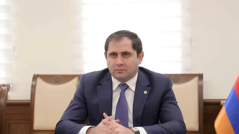 Անհետ կորած զինծառայողների ծնողների հանդիպումը Սուրեն Պապիկյանի հետ չի կայանա