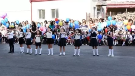 «Մա՛մ, բա տանը հաց կա՞ր, որ ինձ համար դրել ես». արցախցի երեխան՝ մորը