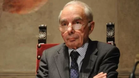 Ֆրանսիայի ռազմաօդային ուժերը Քադաֆիի դեմ մահափորձի ժամանակ մարդատար ինքնաթիռ են խոցել. Իտալիայի նախկին վարչապետ