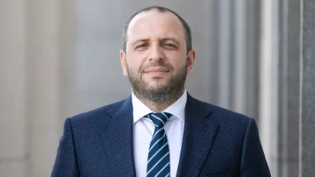 Զելենսկին աշխատանքից ազատել է երկրի ՊՆ ղեկավարին. հայտնի է` ով կփոխարինի նրան