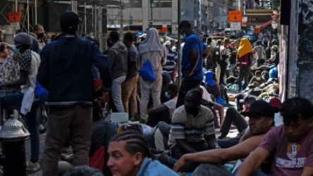 Անօրինական ներգաղթյալների մեծ հոսքը կոչնչացնի Նյու Յորքը. քաղաքապետ