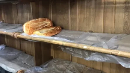 Ստեփանակերտում կտրոնները բաժանել են, սակայն խանութներում հաց չկա