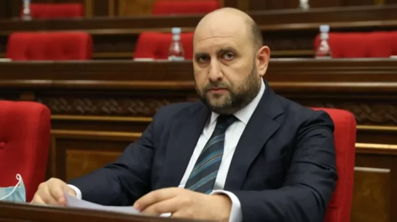 «Մենք կարող ենք մեզ թույլ տալ փողը էժանացնել». ԿԲ նախագահը` դրամի հնարավոր արժեզրկման մասին